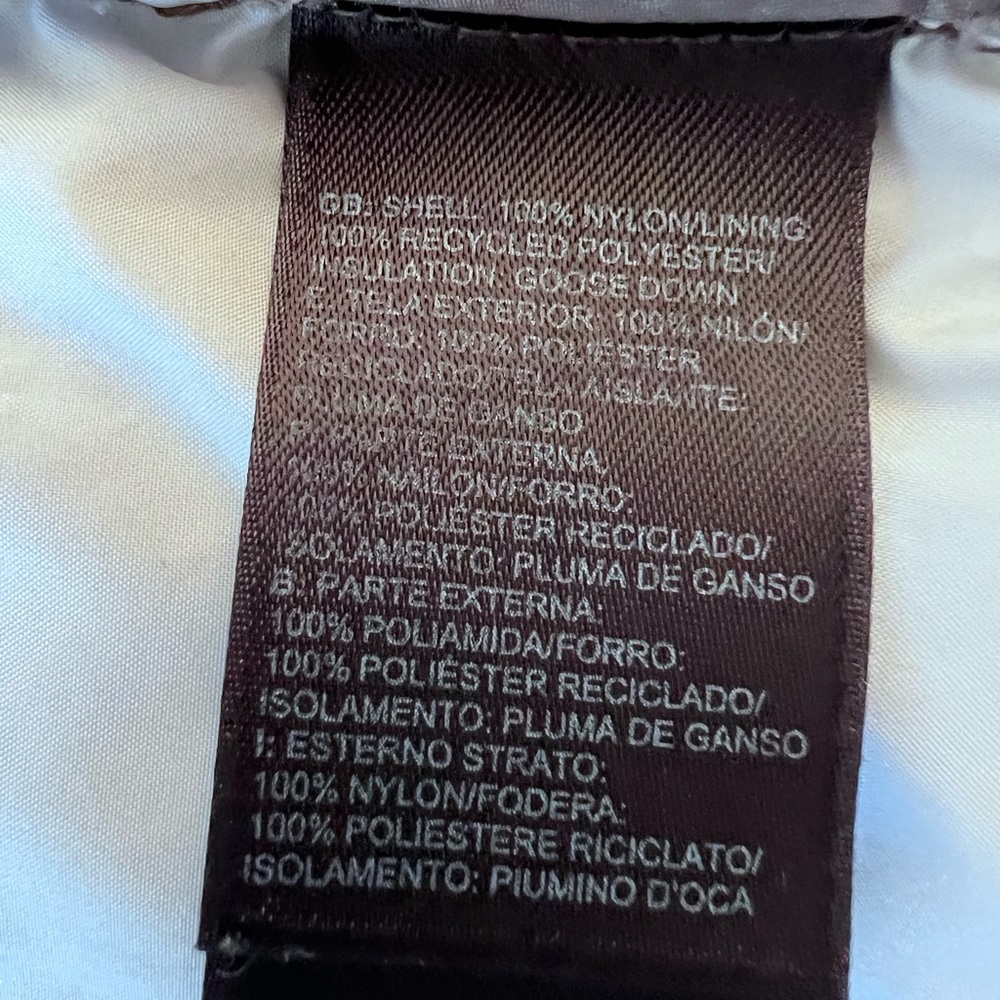 Northface Down Filled Puffer Vest - image 8